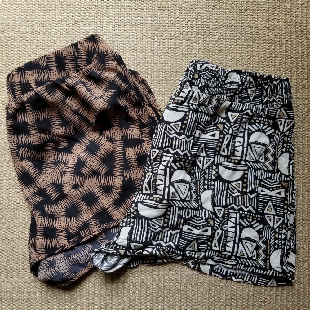 BUNDLE F21 Flowy, Lightweight Printed Shorts, Sz S